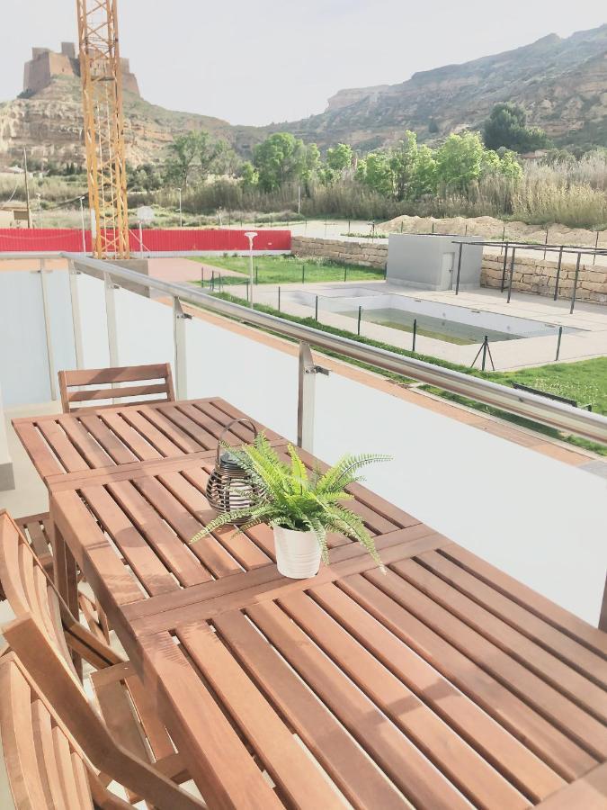 Precioso Piso Monzon Terraza, Parking,Piscina,Zona De Juegos Apartment Exterior photo