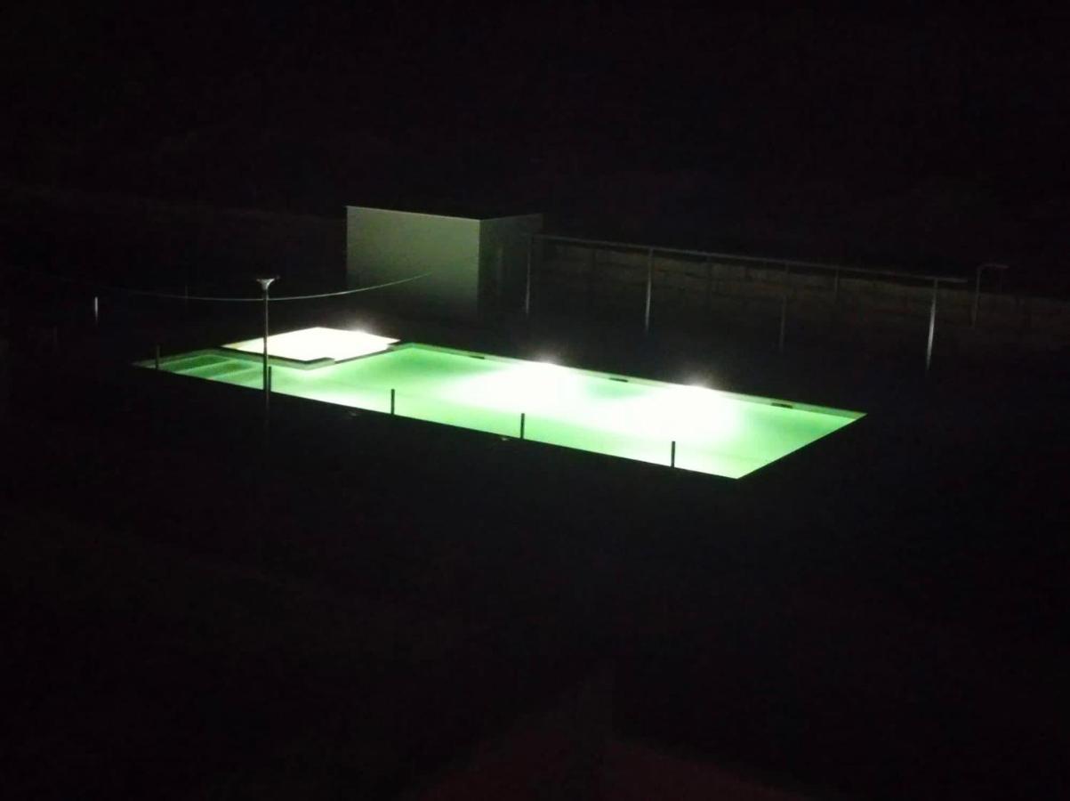 Precioso Piso Monzon Terraza, Parking,Piscina,Zona De Juegos Exterior photo
